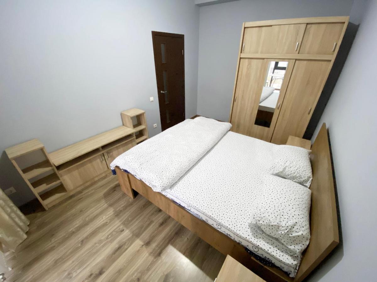Sky House Central Apartment 基希讷乌 外观 照片