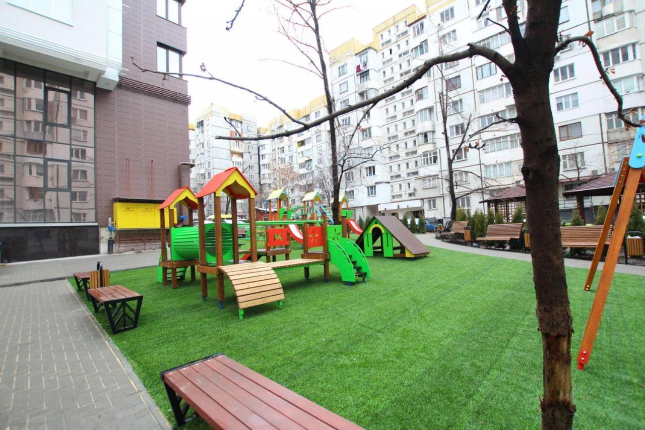 Sky House Central Apartment 基希讷乌 外观 照片